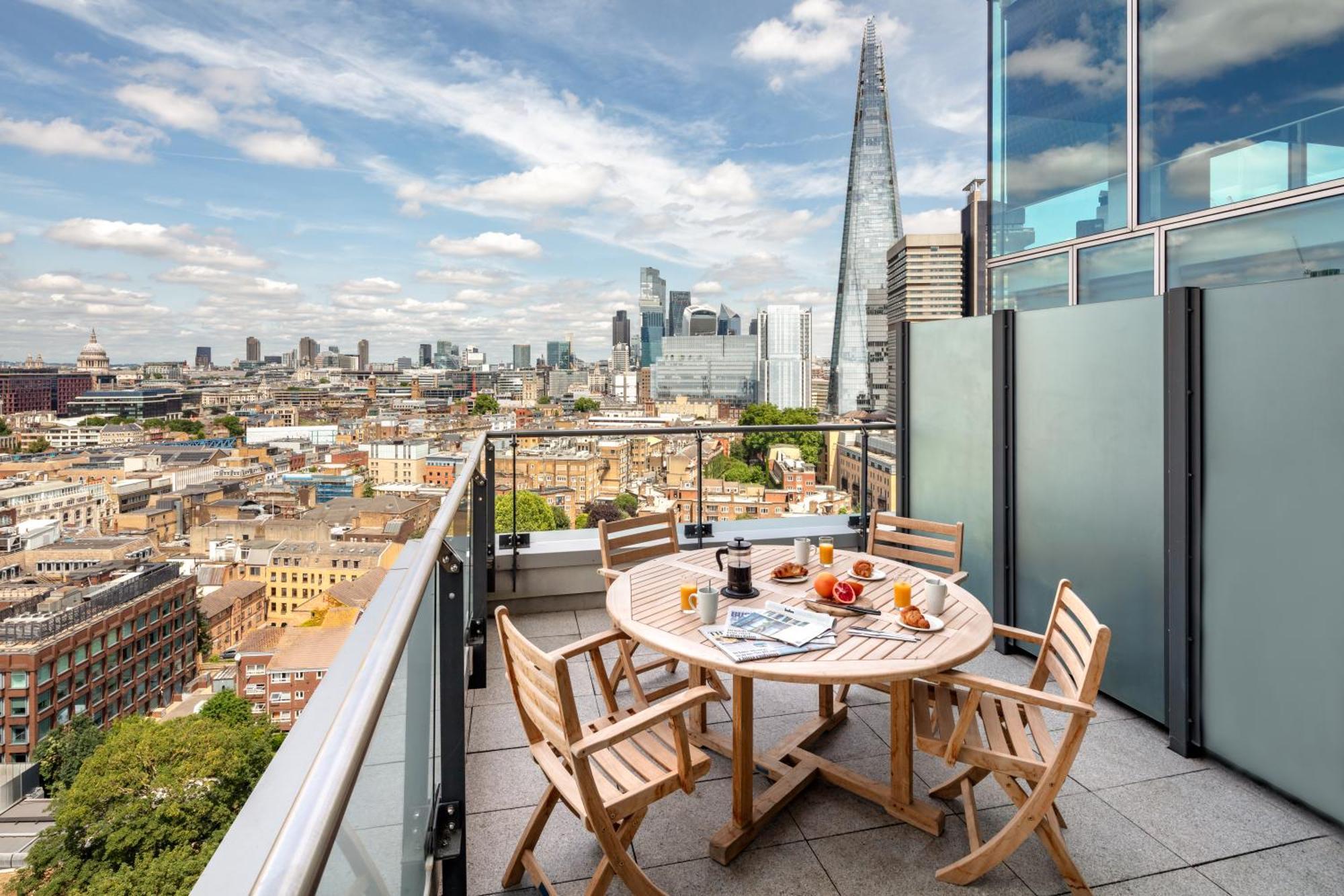 Marlin Bridge - Empire Square Aparthotel London